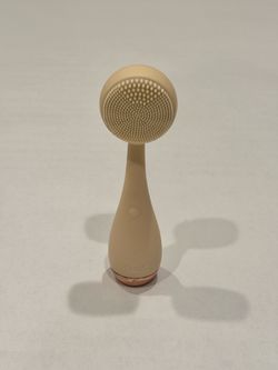 PMD Clean Facial Cleansing Device