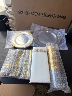 70pcs  Clear Gold Plastic Plates&Gold Plastic Silverware with Gold Glitter Handle&Clear Cups&Napkins Served for 10 Guests