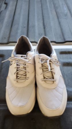 FJ golf shoes