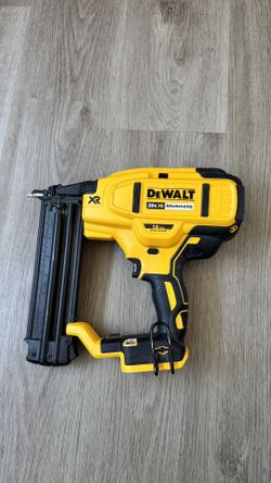 Nail Gun- Dewalt -Cordless 18-Gauge Brad Nailer (Tool Only)