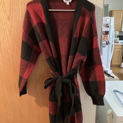 Black And Red Checkered Robe 
