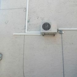 New Minisplit System Fujitsu. 