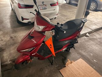 49 cc moped schooter