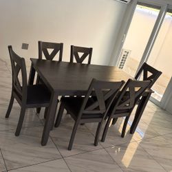 6-Seat Dining Table Set for Sale – Great Condition