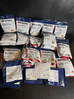 Mountain House Bucket and 4Patriots Tote Survival Freeze Dried Food 25 years Shelf Life