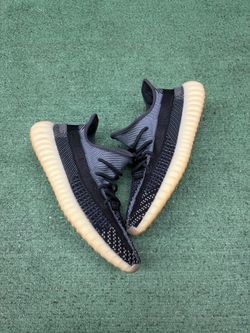 ADIDAS YEEZY 350 V2 CARBON SIZE 11.5