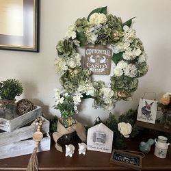 Springtime Wreath And Decor 