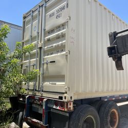 📦 ¡Venta de Contenedores Listos para Entrega! 🚛