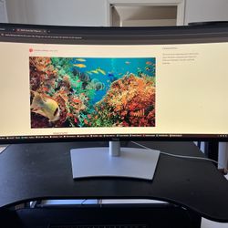 Dell 34” Curved Ultrawide Monitor U3421WE USB-C Hub – Excellent Condition