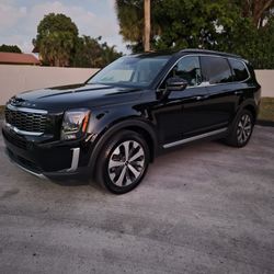 Kia Telluride S