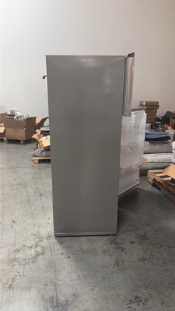 Whirlpool refrigerator