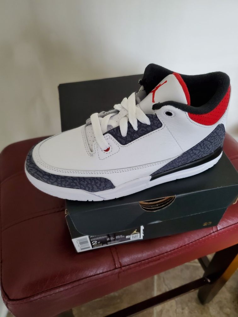 Kids retro 3. Size 2y