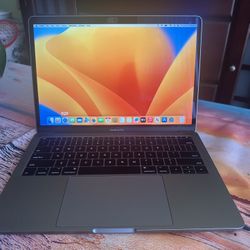 Macbook Pro - i7 Processor + 16gb Ram - Fast Laptop