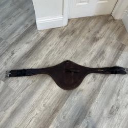 Hadfield’s Saddlery Leather Jumper Girth. 54” Has Flaws Read Description