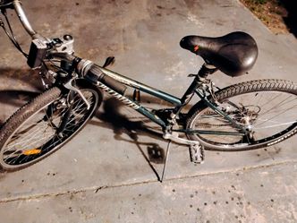 26' specialized Hard rock edition grt shape