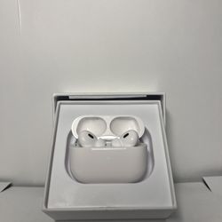 Apple AirPods Pro 2 USB-C Like New w/ AppleCare+