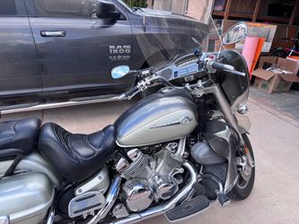 1999 Royal Star Venture
