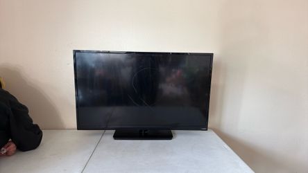 40inch Vizio TV $20 Not A Smart Tv (moving Sale)