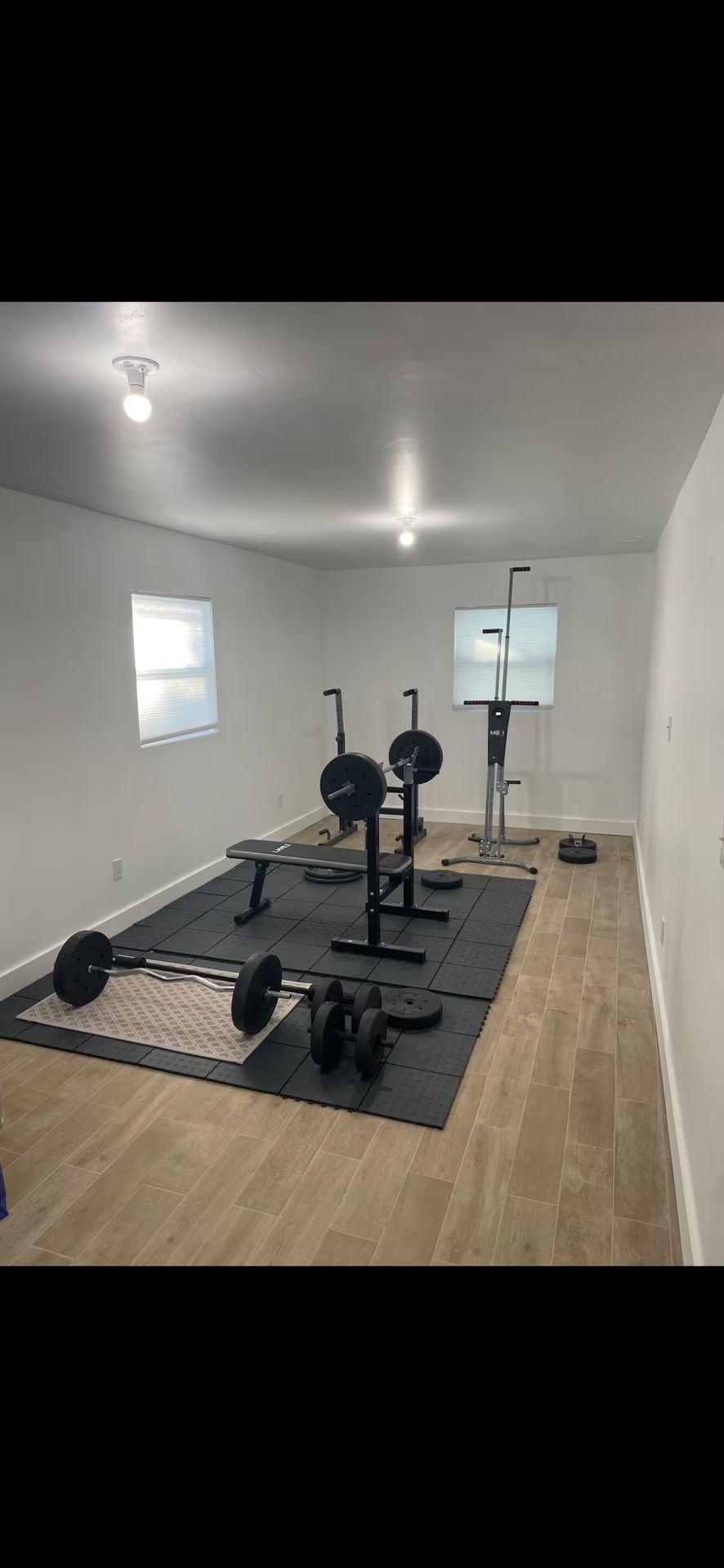 Complete Home Gym Set – Bench, Squat Rack, Barbell, Weights, Cable Tower + Mats 