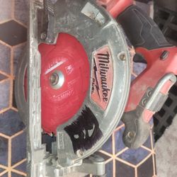 $$$ MILWAUKEE M18 FUEL BRUSHLESS 2731-20 W/DIABLO $60