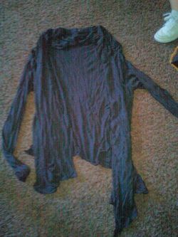 Black cardigan 2x