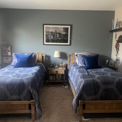 Twin bedroom Set