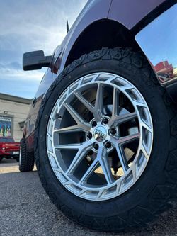 RINES 20" XM LLANTA 33 1250 20 MAXTREK MT LT