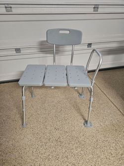 Tub transfer bench with backrest