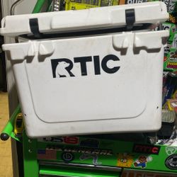Rtic 20 Qt Ice Chest Cooler 