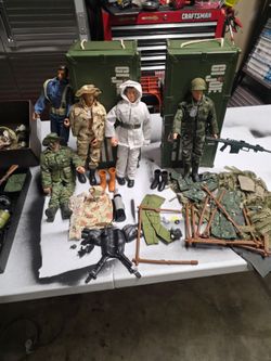 Vintage GI JOE 12" action figure lot. With foot locker and accessories.