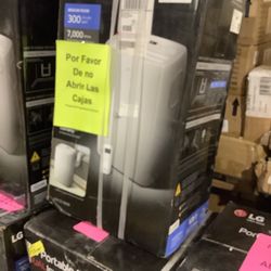 LG Electronics 7,000 BTU (DOE) 115-Volt Portable Air Conditioner LP0721WSR Cools 300 Sq. Ft. with Dehumidifier Function and LCD Remote