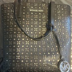 MK Purse