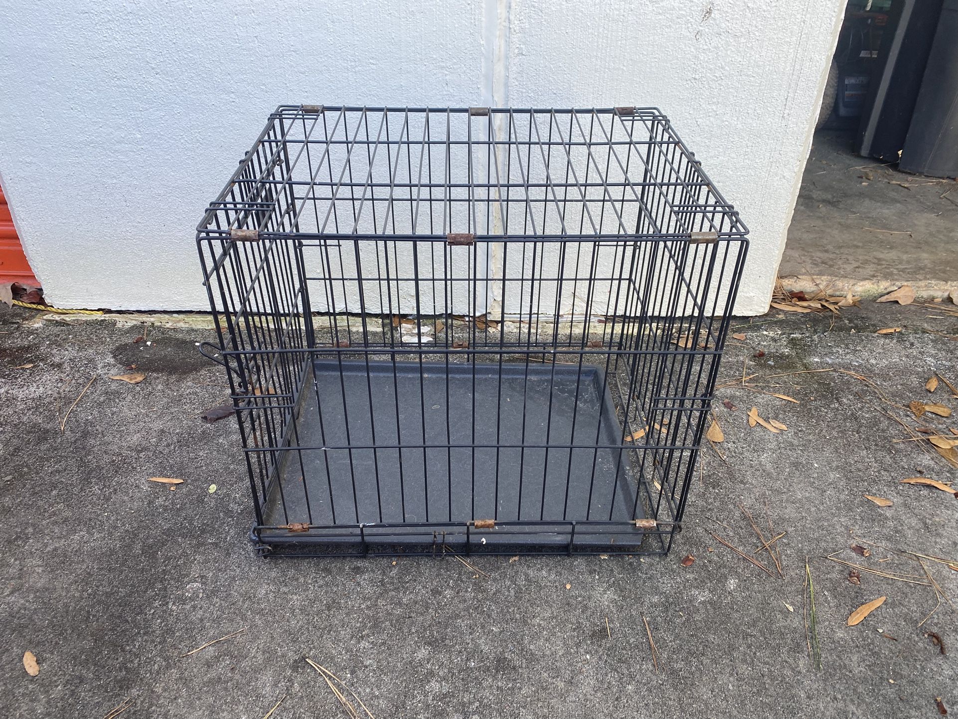 Larger Metal Dog Crate