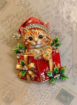 Christmas Cat Enamel Brooch Santa Kitten Holiday Gift Pin