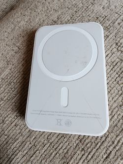 Apple MagSafe Battery Pack with cable