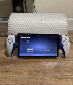 Sony PlayStation portal like new