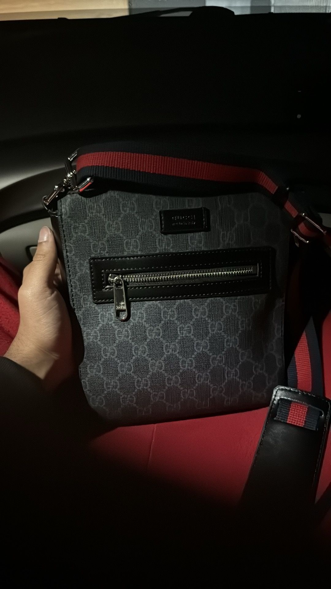Gucci Messenger GG Supreme Black/Grey