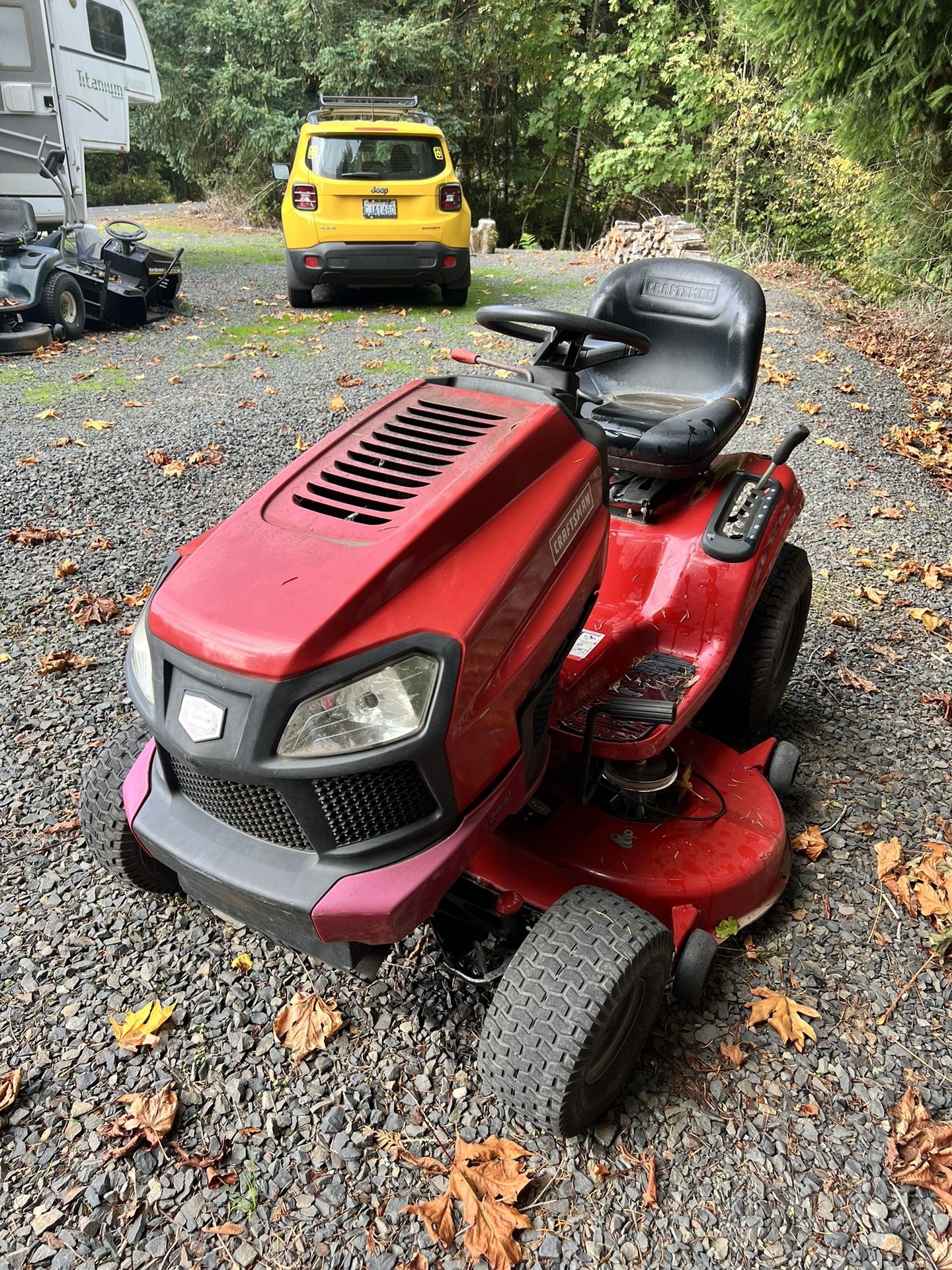 Craftsman T2400 Riding Lawn Mower