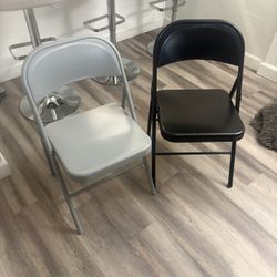 2 Metal Folding Chairs Like New Obo
