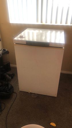 Deep freezer