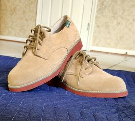 Eastland Buck Oxford