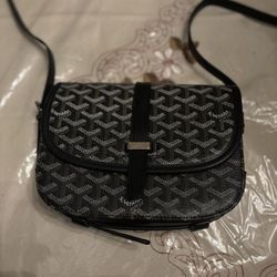 Go Yard Unisex Shoulder Bag