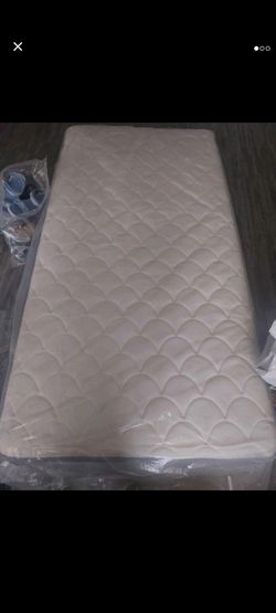 Serta Bayport Twin Mattress and Matching Box Spring