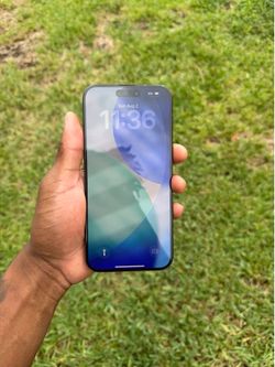 iPhone 15 Pro Max 256GB (Unlocked)
