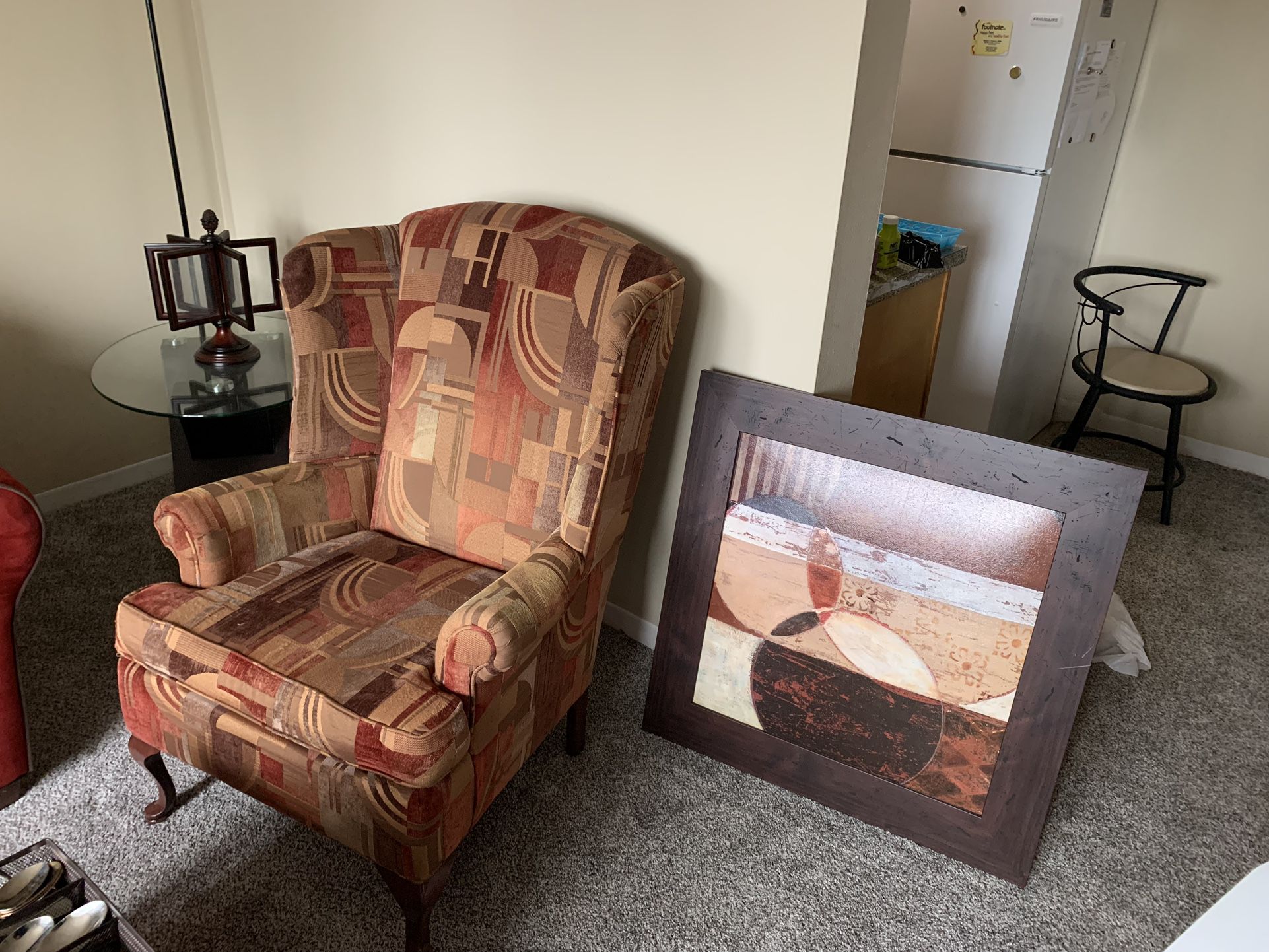 High Back Chair With Decorative Picture 