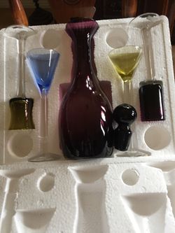 Wine Decanter  With 4 Cordial Glasses Plus 8 Fine Blown Italian Double Old Fashion Glasses . 