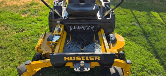 Zero turn (Hustler Raptor XD) Kawasaki