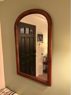Arched Wood Frame Wall Mirror – Vintage Cherry Finish