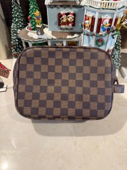 Beautiful Brown Checkered Cosmetic Bag