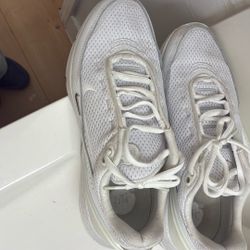 Nike Air Max Pulse (size 9)